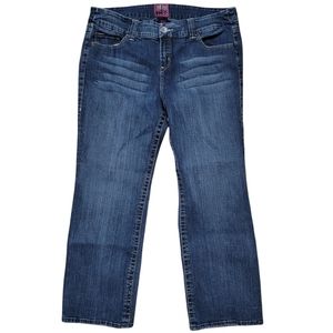 Torrid Women's Cropped Denim Jeans Size 20 Dark Wash Distressed